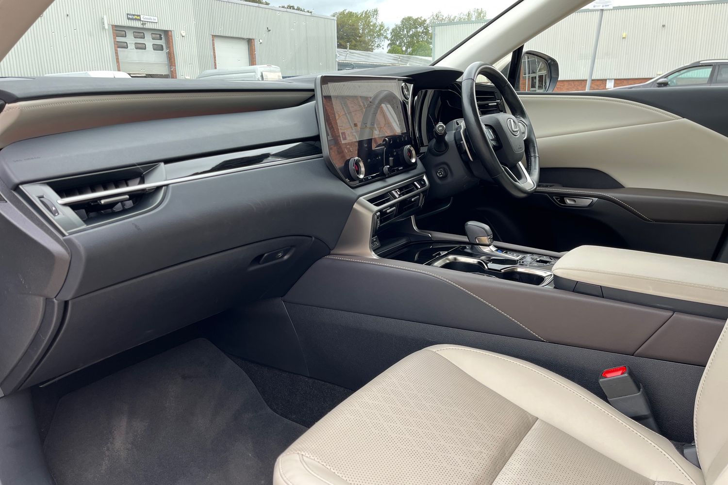 Lexus RX Photo 17