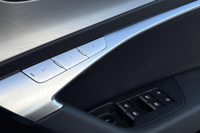AUDI A6 Photo 25