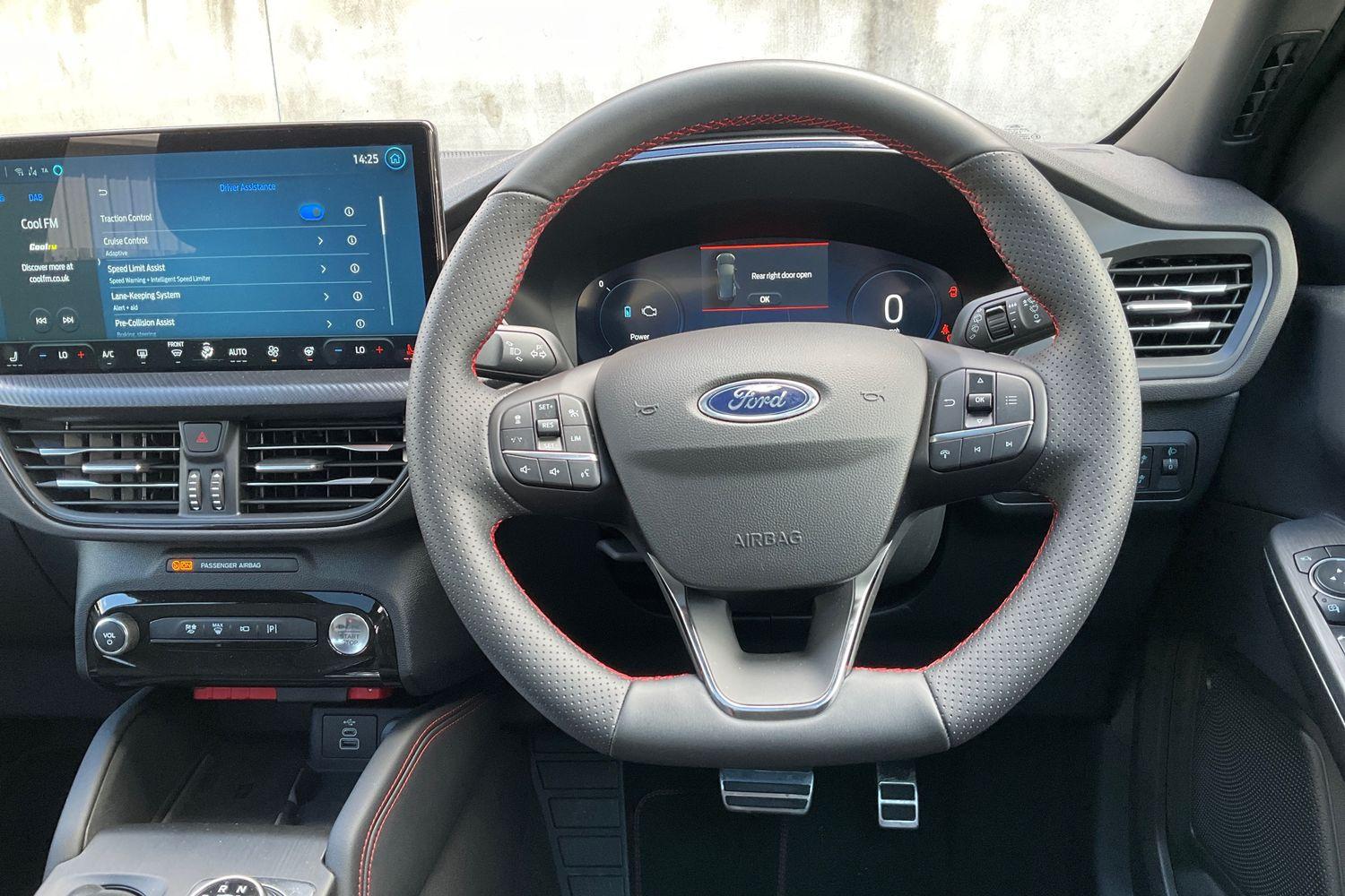 Ford KUGA Photo 11