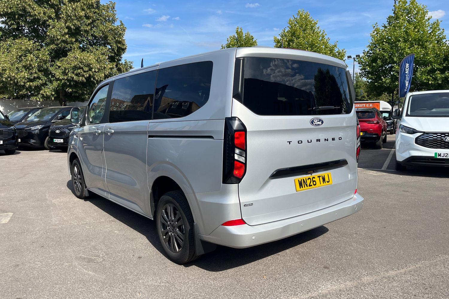 Ford TOURNEO CUSTOM Photo 33
