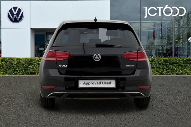 VOLKSWAGEN Golf Photo 7