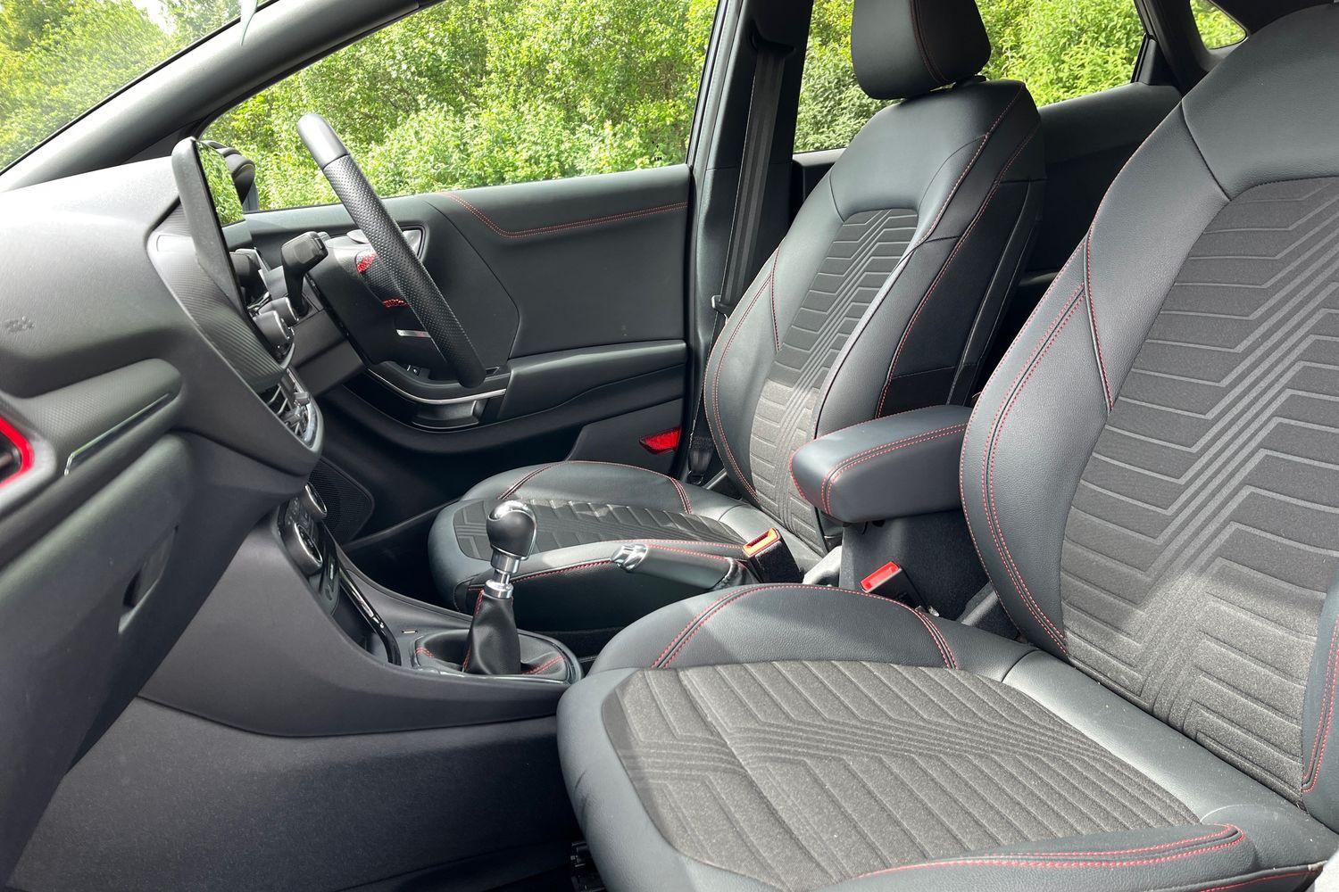 Ford PUMA Photo 18