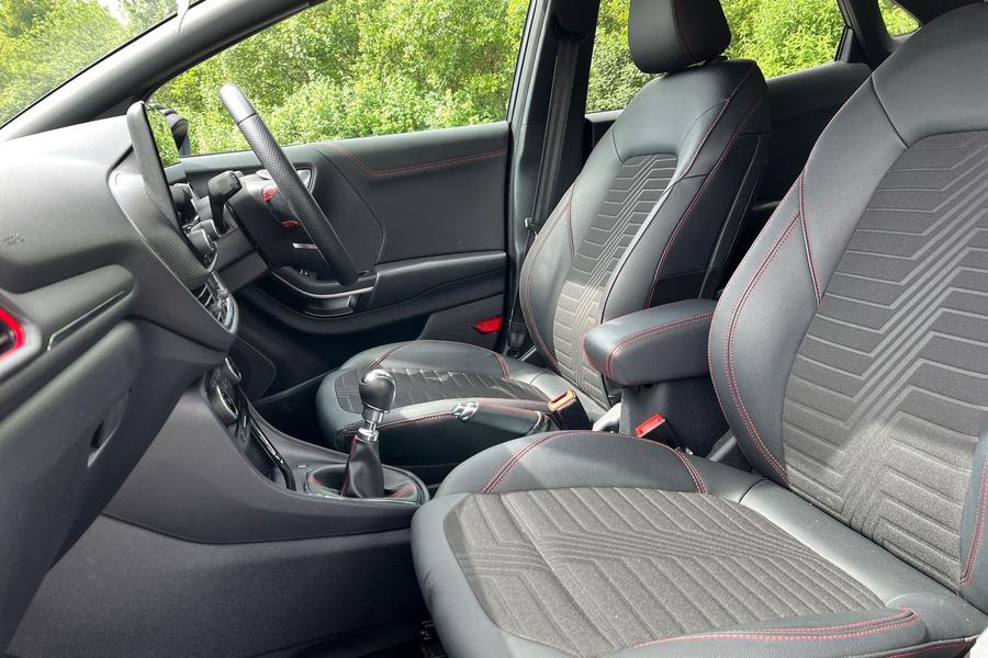 Ford PUMA Photo autoimg-db70690584aabee87bf5c420b46d873ebf55432e.jpg