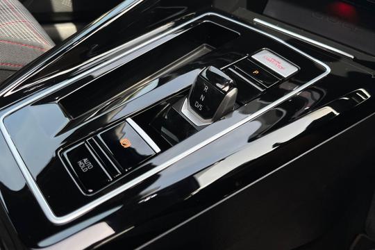 Volkswagen Golf Photo autoimg-db77a3239eaac536c39b705fcf113ecb9882dc62.jpg