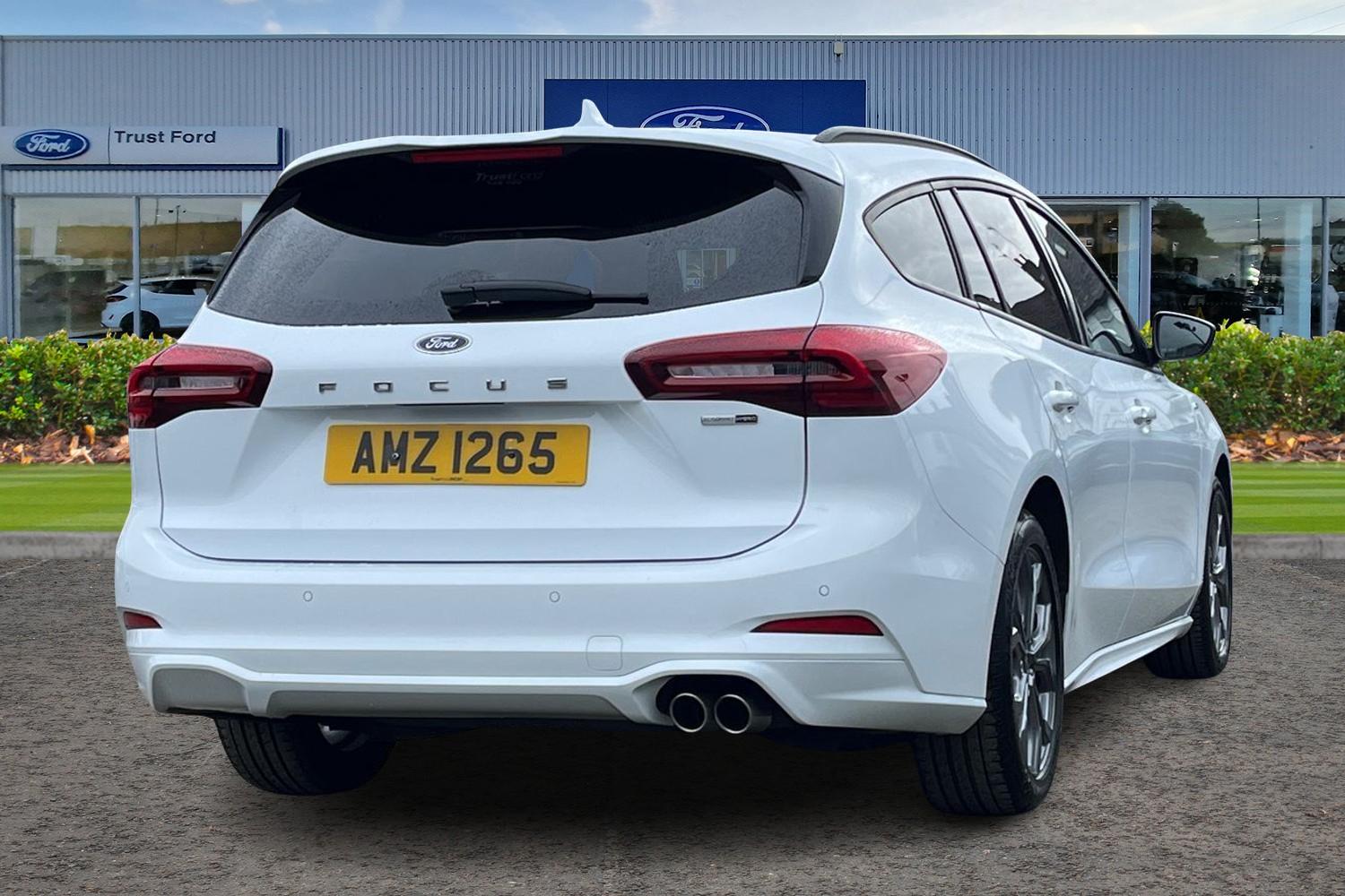 Ford FOCUS Photo 3