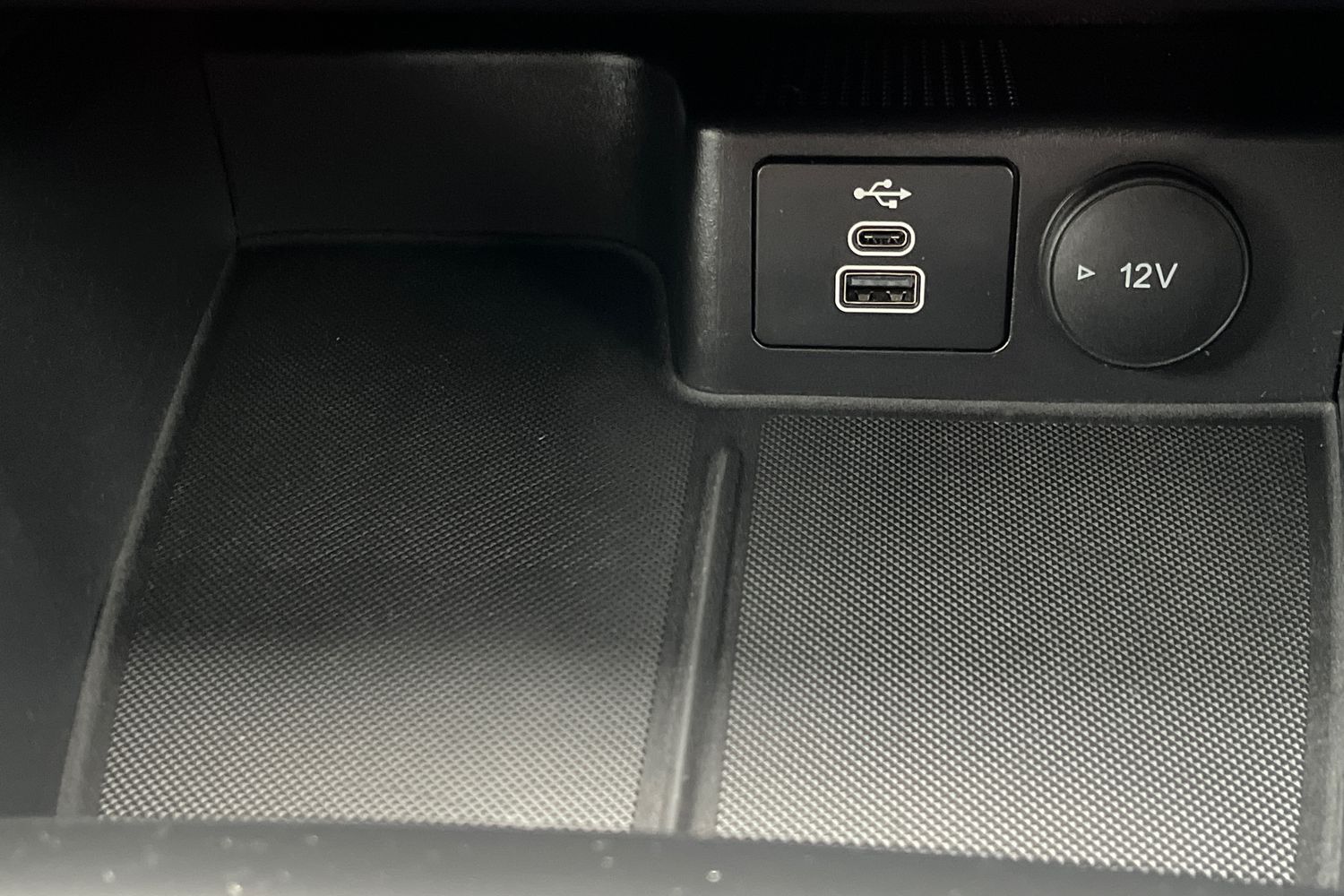 Ford Kuga Photo 31