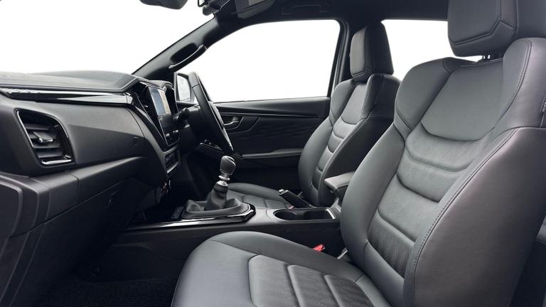 Used Isuzu D-Max WG75NTE 3