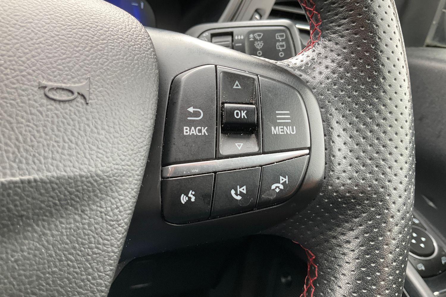 Ford KUGA Photo 34