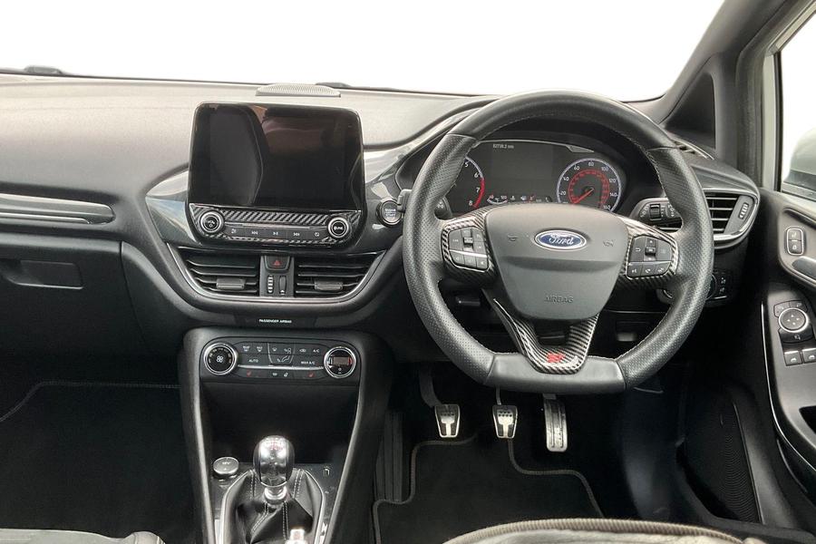 Ford Fiesta Photo autoimg-db83ee66bbcccd75f4890e4387161a447a7812ec.jpg