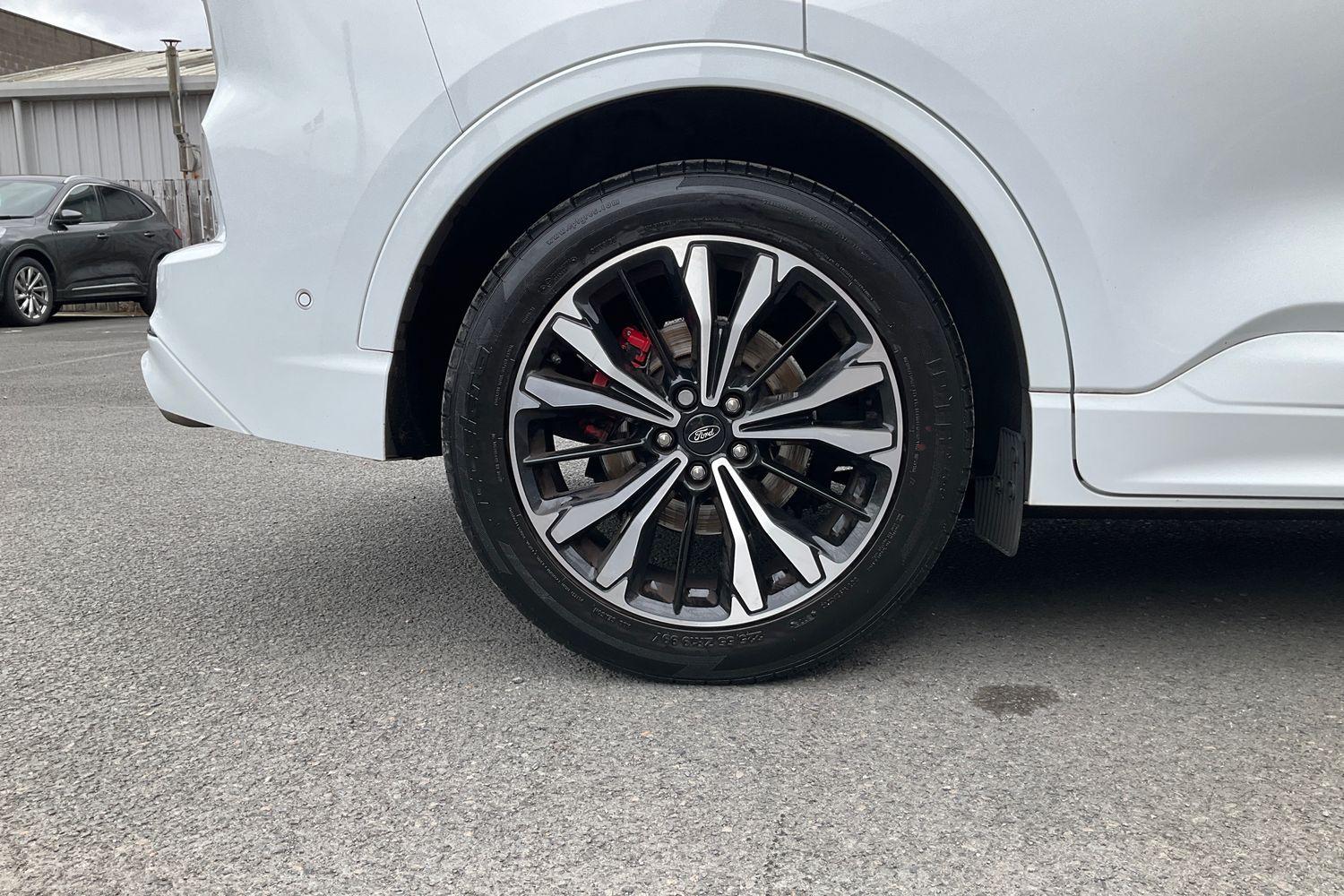 Ford KUGA Photo 7