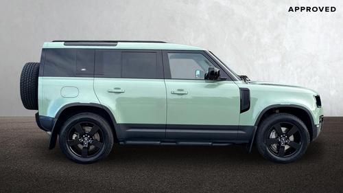 Land Rover Defender Photo autoimg-db8a8dd1ce35d63eed0d97634bdbdae6df217af9.jpg