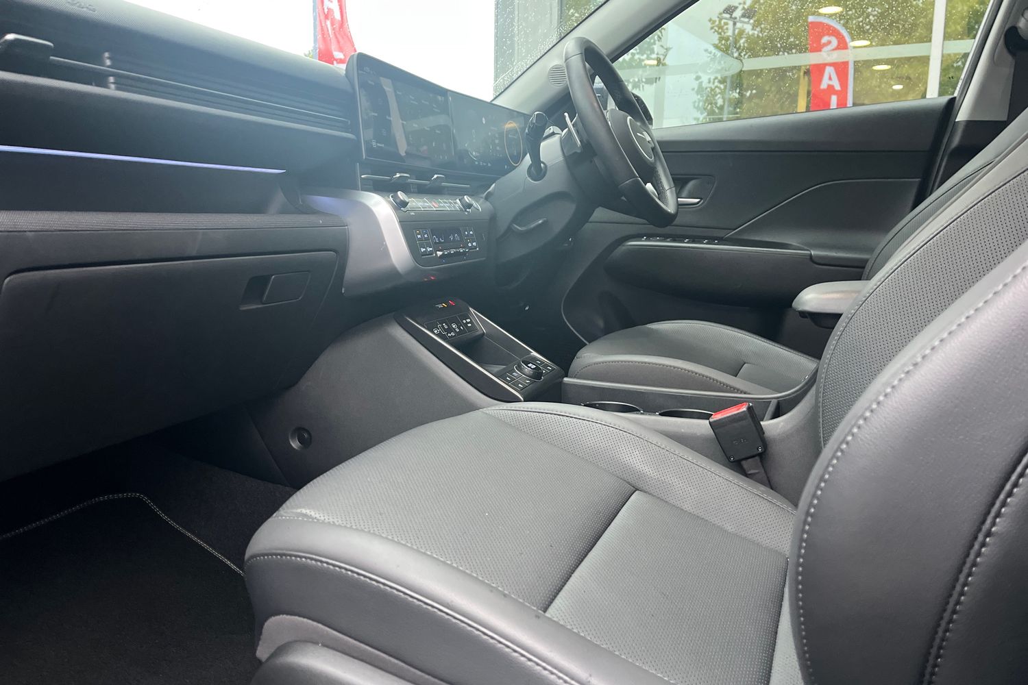 Hyundai KONA Photo 17