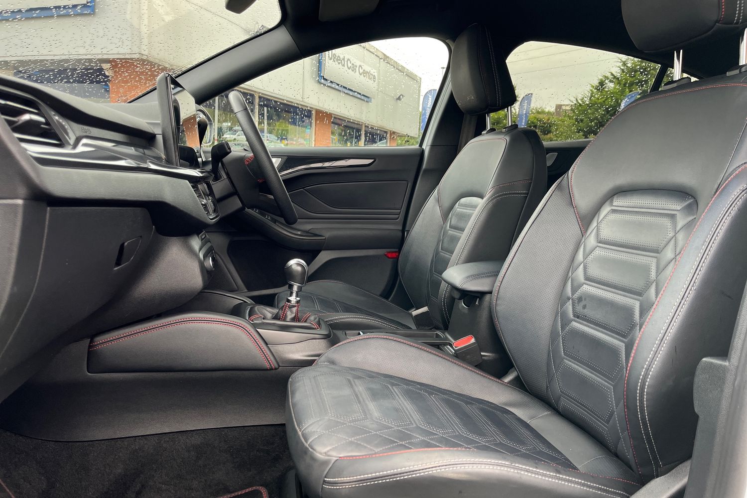 Ford FOCUS Photo 18