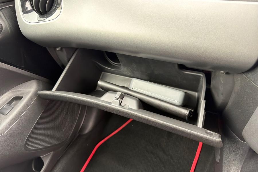 Toyota AYGO Photo autoimg-db990ca6622027e2c168b86d913aa835f7e7ecc6.jpg