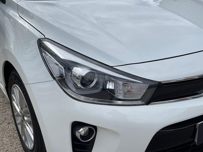 KIA Rio Photo 19