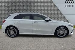 MERCEDES-BENZ A Class Photo 4