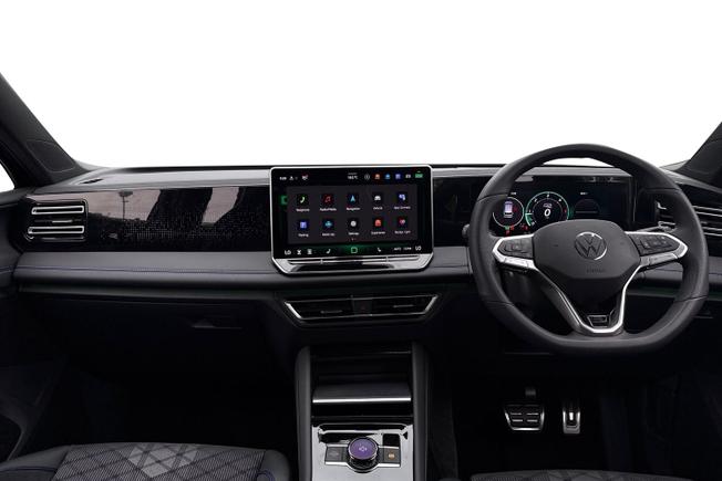 VOLKSWAGEN Tiguan Photo 10