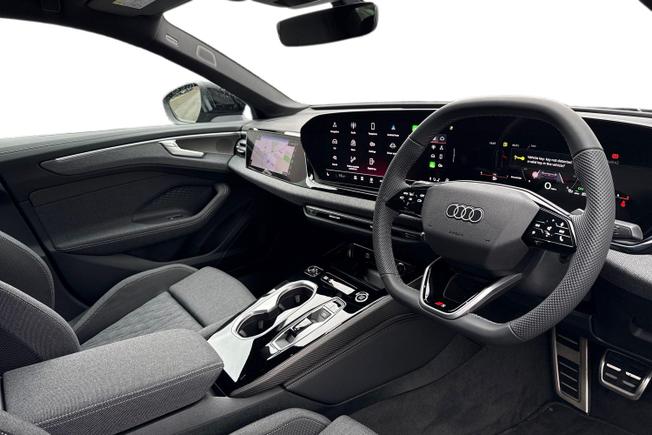 AUDI A6 Saloon Photo 6