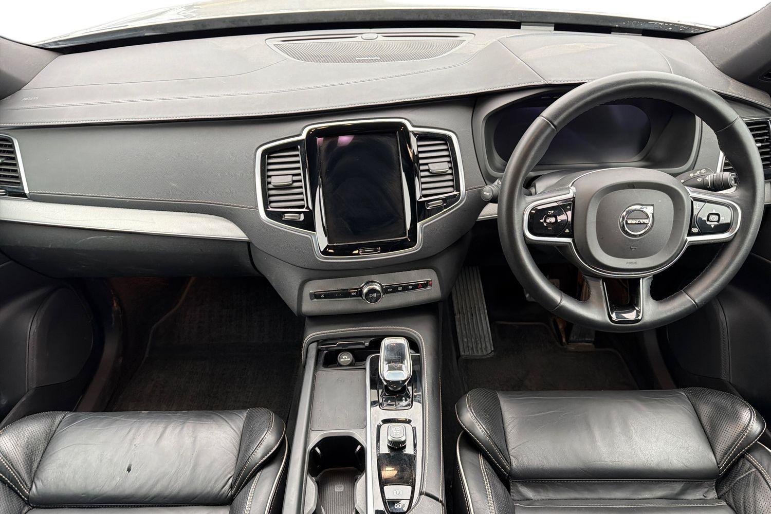 Volvo XC90 Photo 9