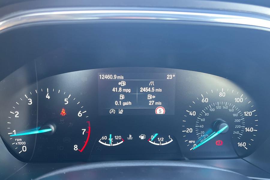 Ford Focus Photo autoimg-db9ecfe2a25b9bb8c81ec457ec1c9b0701eec5b7.jpg
