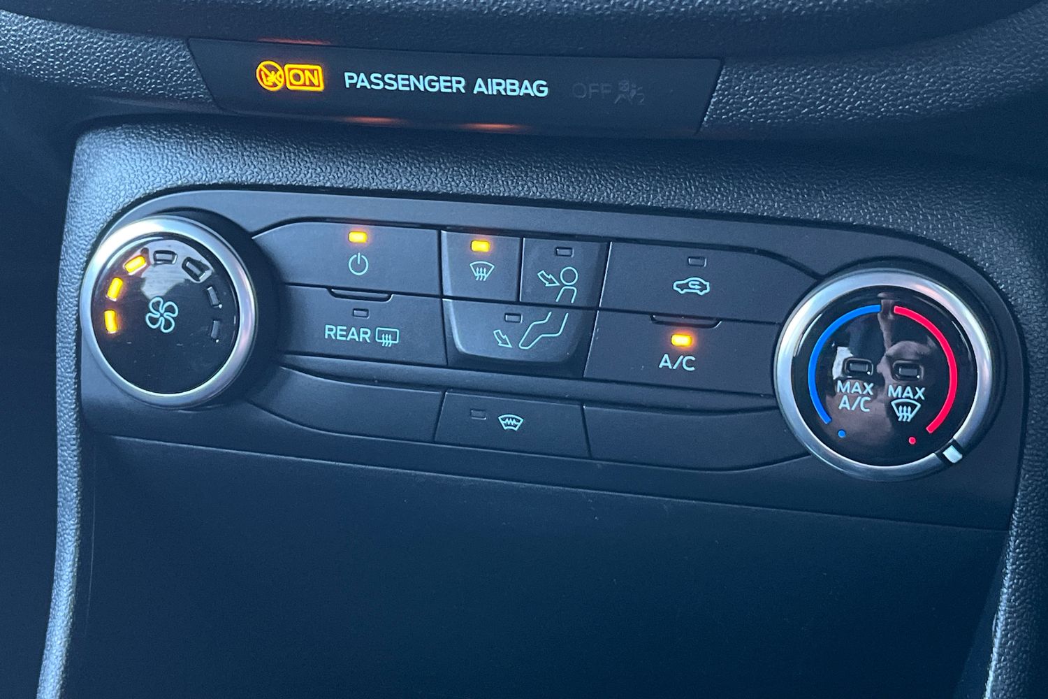 Ford Fiesta Photo 30