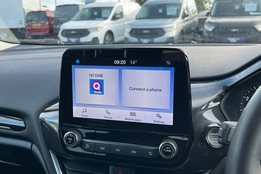 Ford FIESTA Photo autoimg-dba5ebd2af6d543f6eb0a1ee51d80a128b27b68a.jpg