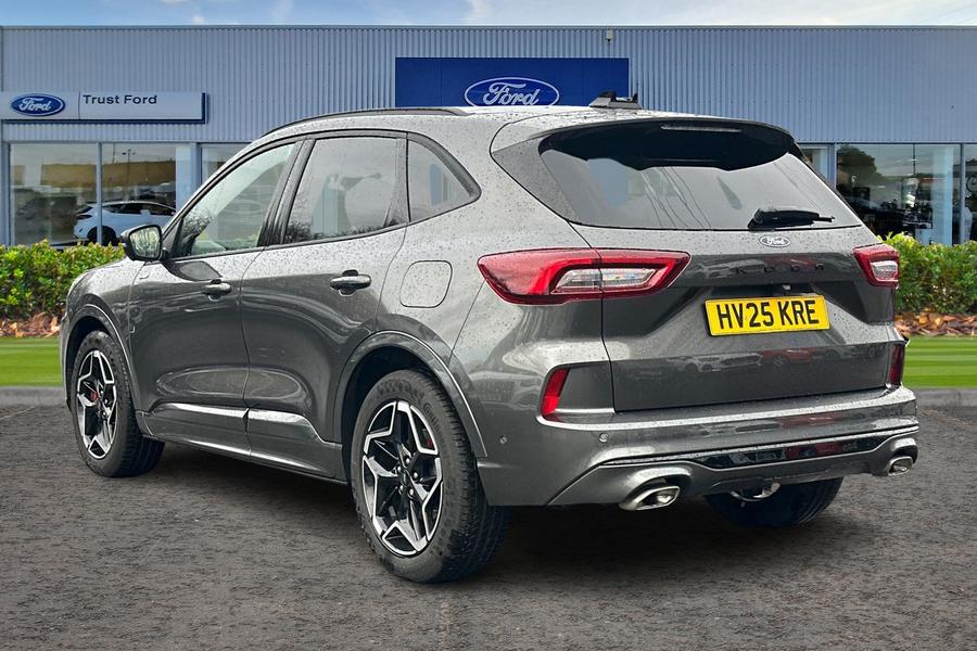 Ford KUGA Photo autoimg-dba7385d35a8c6dd1f5dd31d0932a6e1d18769ab.jpg