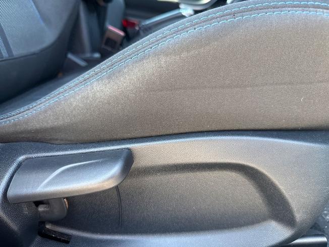 FORD Fiesta Photo 24