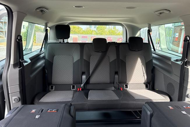 BMW Shuttle Photo 49