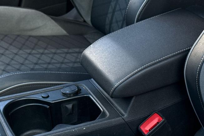VOLKSWAGEN Golf Photo 44