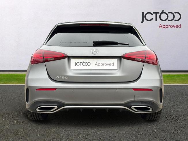 MERCEDES-BENZ A Class Photo 7
