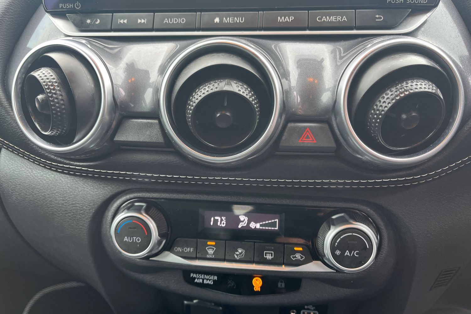 Nissan JUKE Photo 34