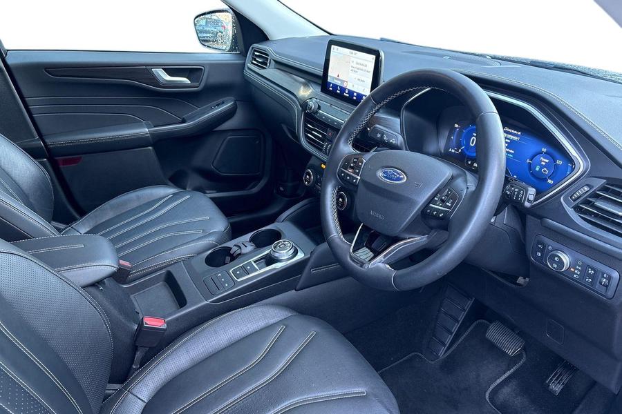 Ford KUGA Photo autoimg-dbb18751abb1fc0b98af139a75c8dcdc2aebaee9.jpg