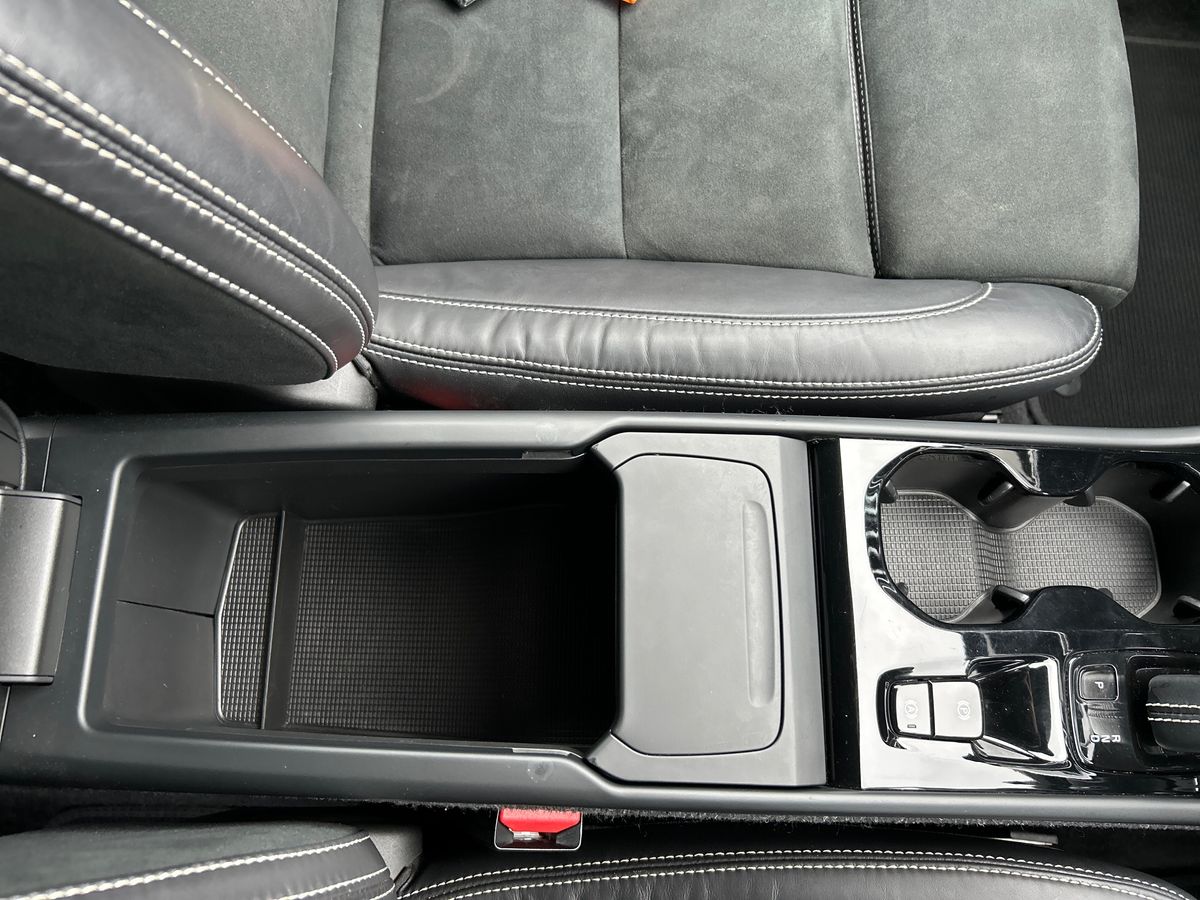 Volvo XC40 Photo 39