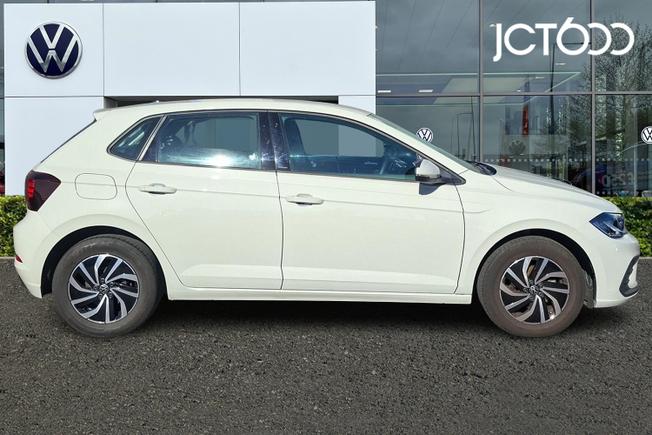 VOLKSWAGEN Polo Photo 4