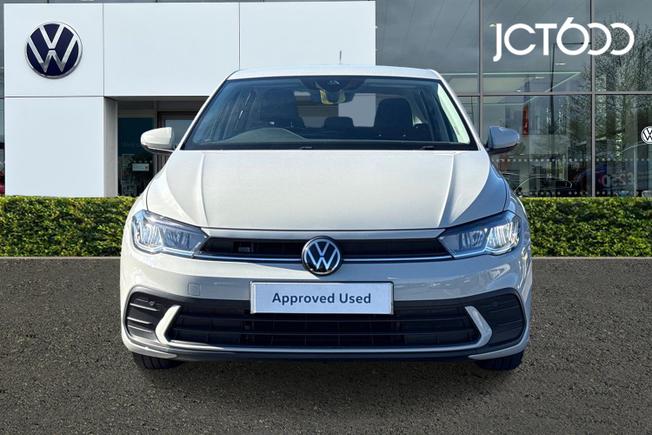 VOLKSWAGEN Polo Photo 8