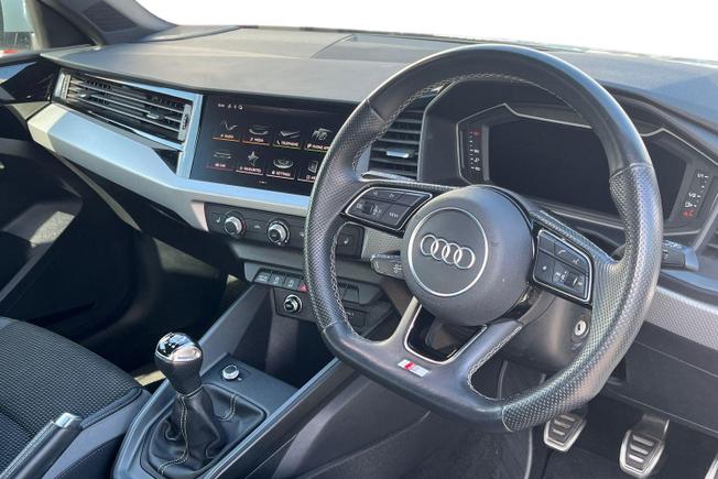 Audi A1 Photo 6