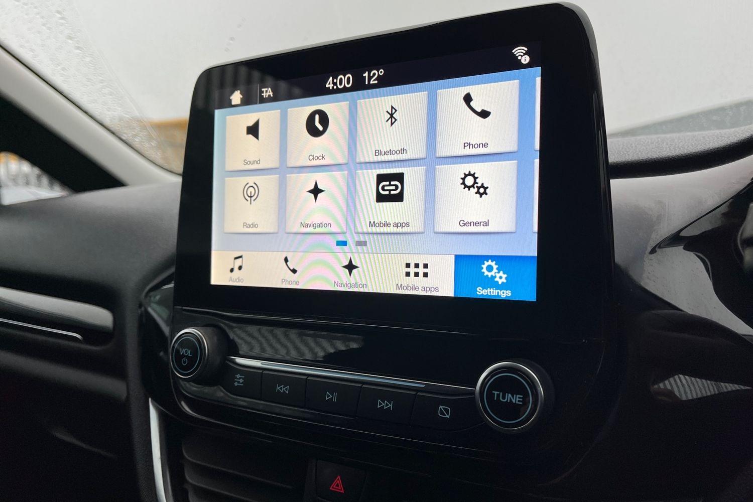 Ford FIESTA Photo 28