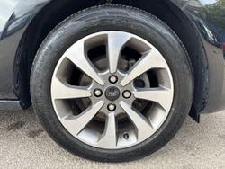 Ford Fiesta Photo 5