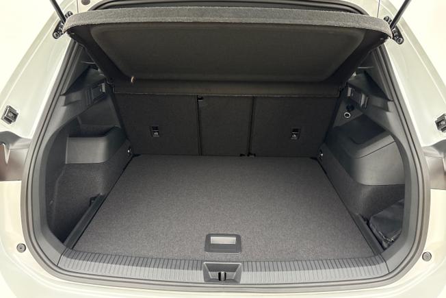 VOLKSWAGEN  Tiguan  Photo 12