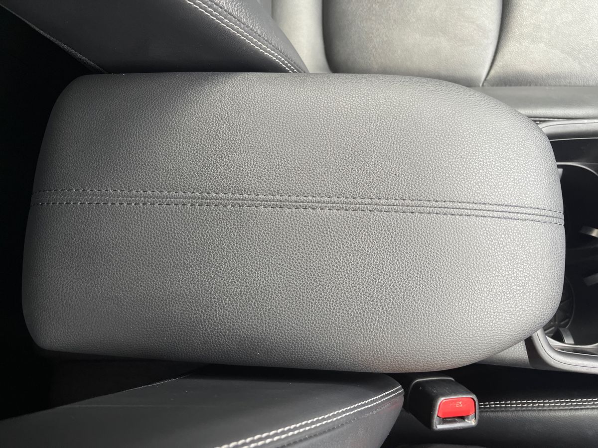 Toyota RAV4 Photo 36