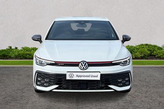 Volkswagen Golf Photo autoimg-dbc00b24501a433126d5faa39d96744131002931.jpg