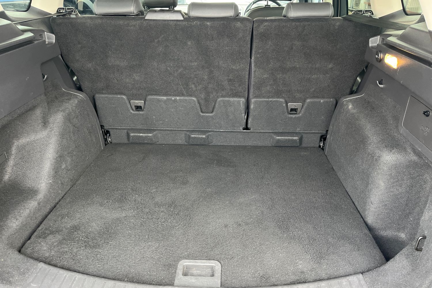 Ford KUGA Photo 20