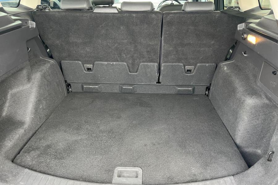 Ford KUGA Photo autoimg-dbc1ba256bf30d04aaa58d930dd92d012b9c4326.jpg