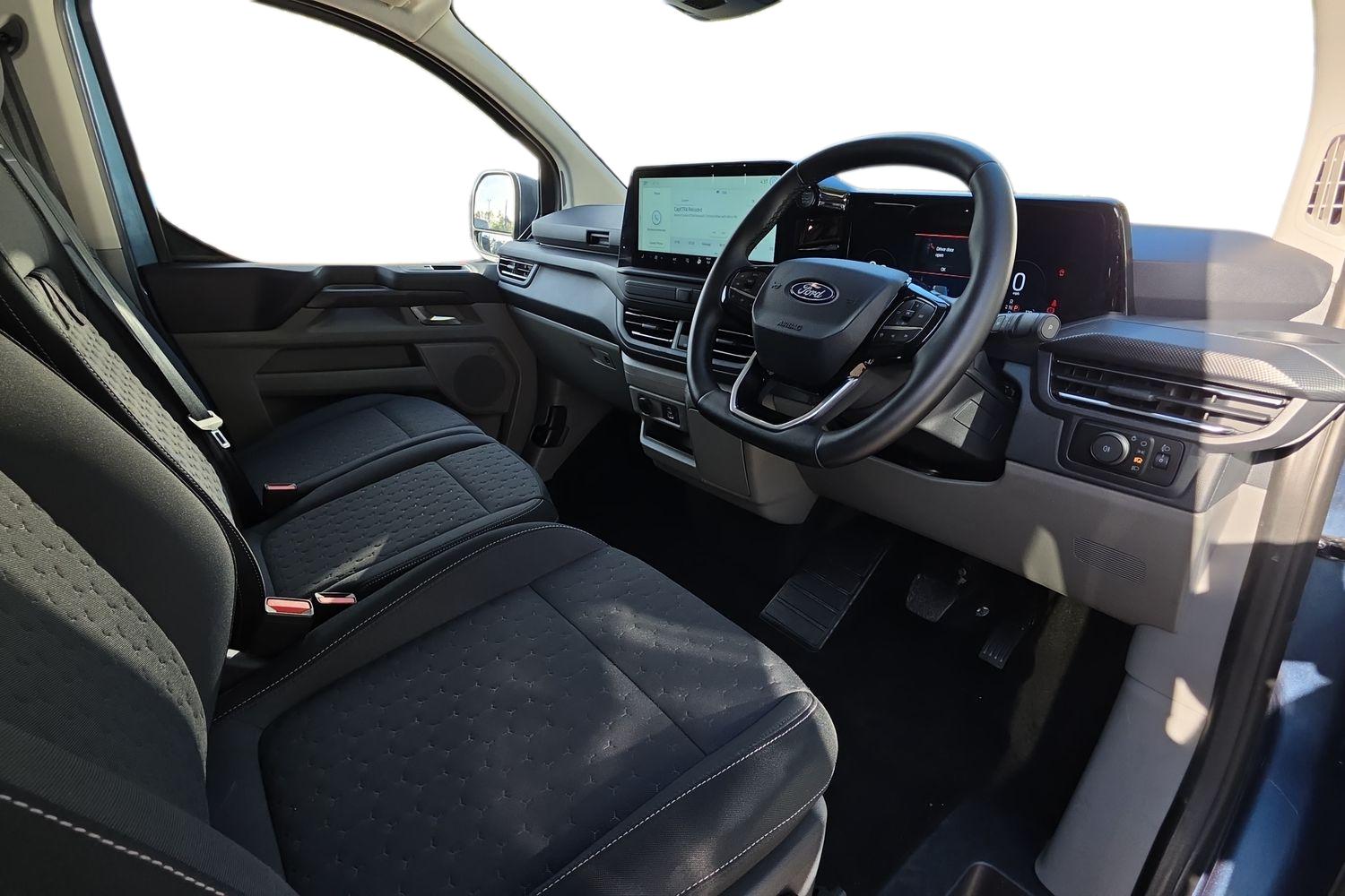 Ford TRANSIT CUSTOM Photo 13