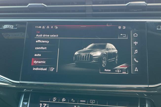 Audi Q7 Photo 24