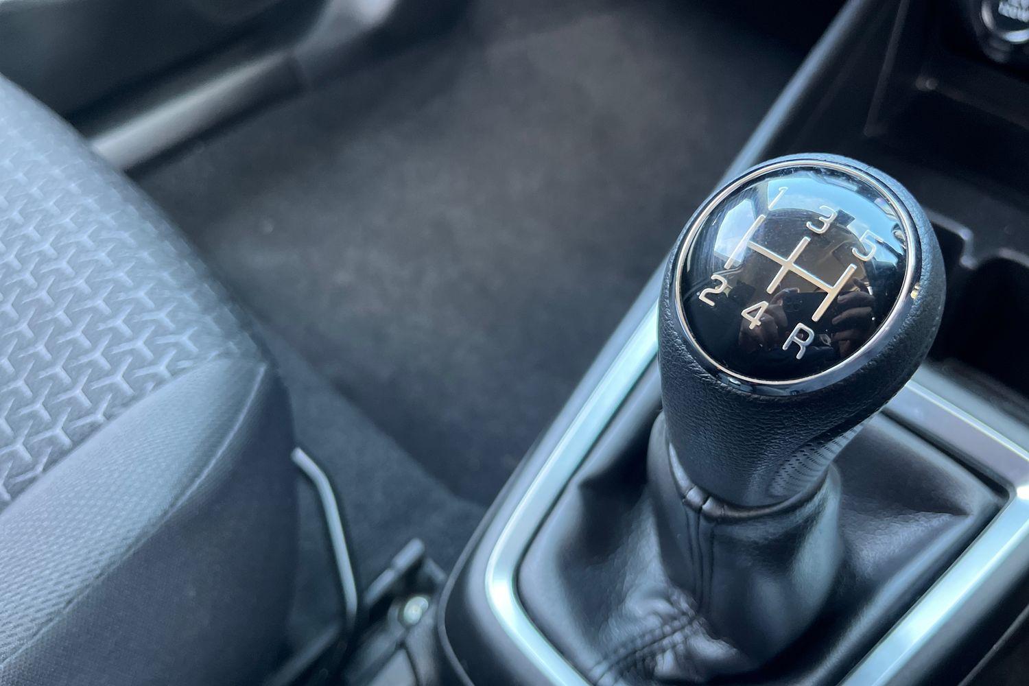 Suzuki SWIFT Photo 33