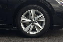 VOLKSWAGEN Golf Photo 5