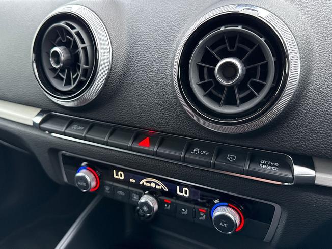 Audi A3 Photo 33