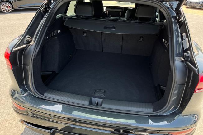 AUDI Q6 E-Tron Photo 12